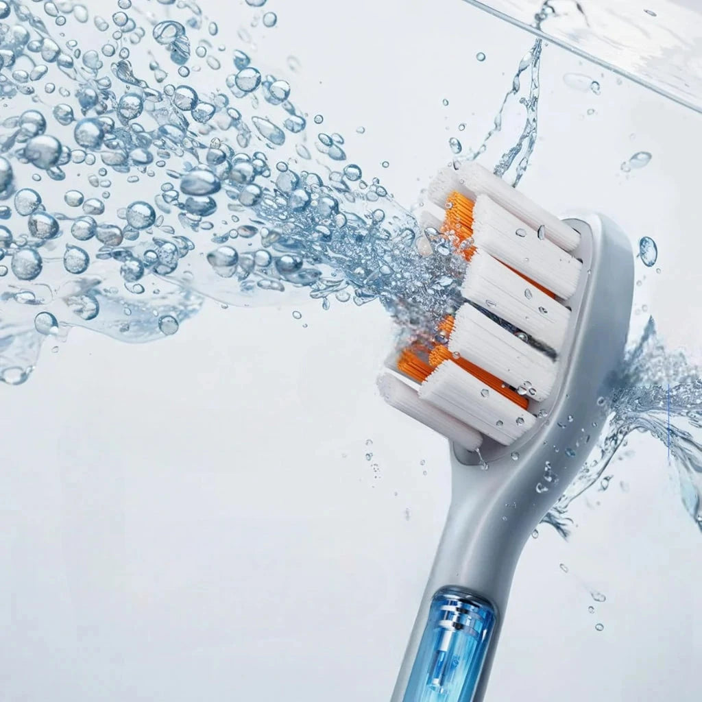 Brosse à dents électrique et fil dentaire 2 en 1